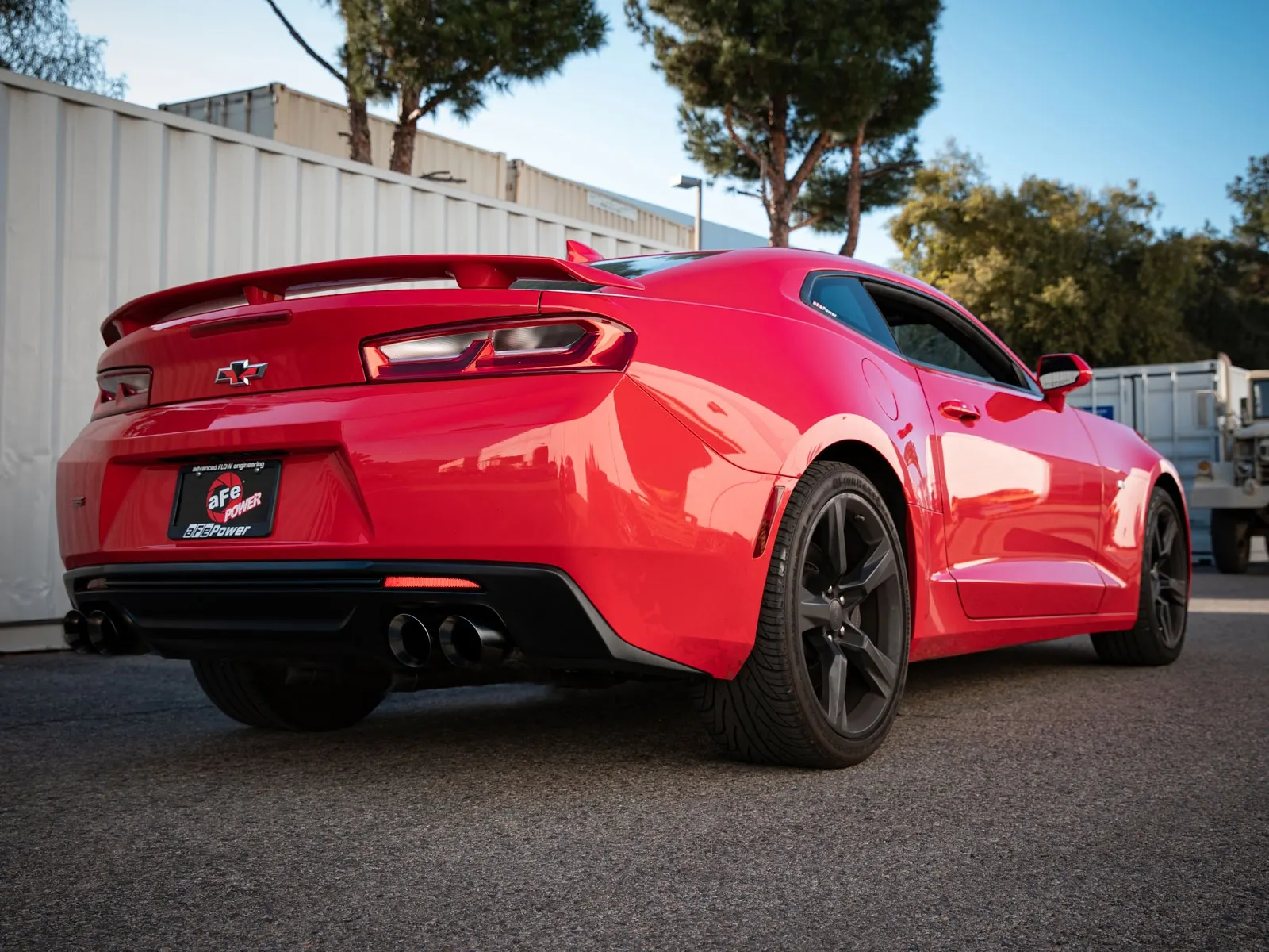Układ Wydechowy MACH Force-Xp 3 IN 409 Stainless Steel Axle-Back Exhaust System w/o Muffler | Chevrolet Camaro SS | 6.2 | 2016-2024 - obrazek 4